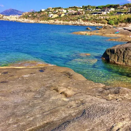 Les Pieds Dans L Eau *