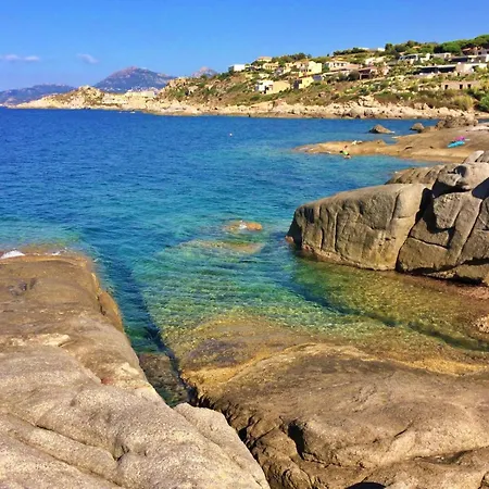 Appartement Les Pieds Dans L Eau Calvi (Corsica)